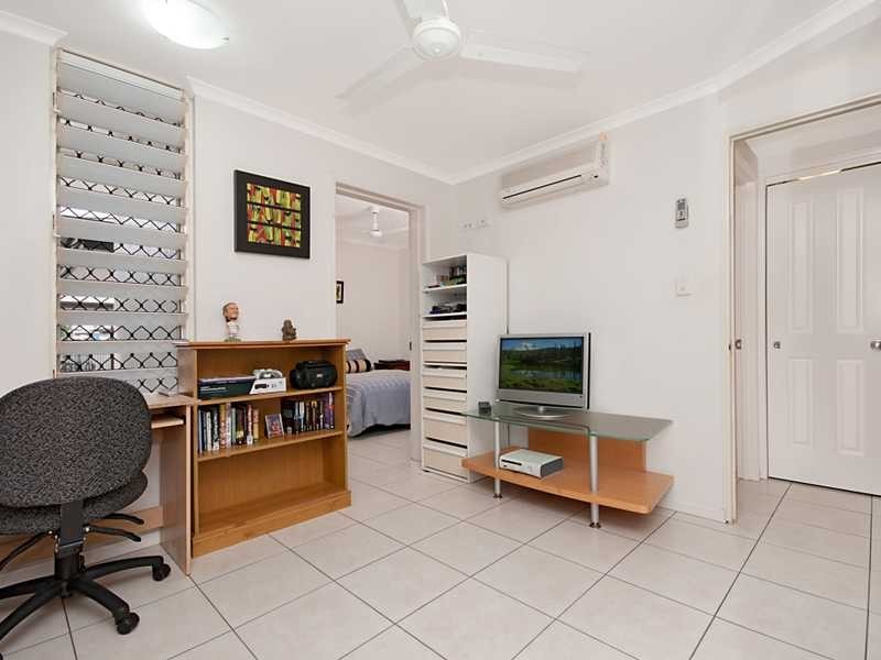 4/164 Spence Street, Cairns QLD 4870