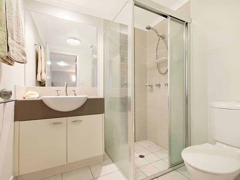 4/164 Spence Street, Cairns QLD 4870