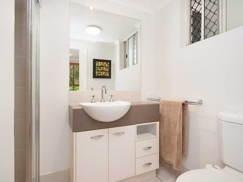 4/164 Spence Street, Cairns QLD 4870