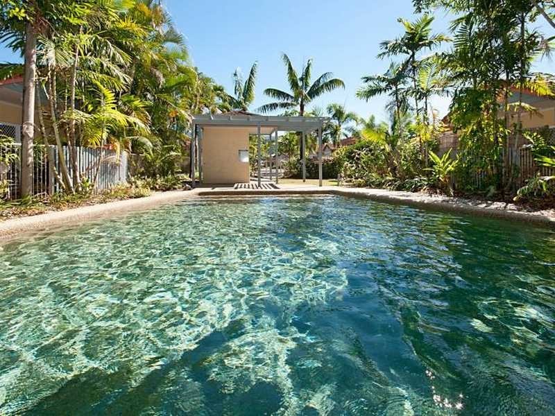 3/2-5 Marella Close, Manoora QLD 4870