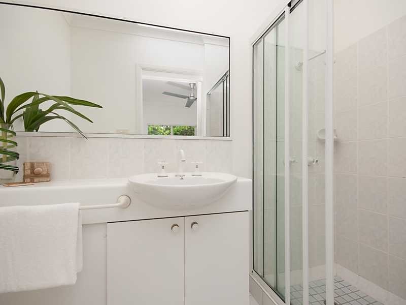 4/193 Mayers Street, Manoora QLD 4870