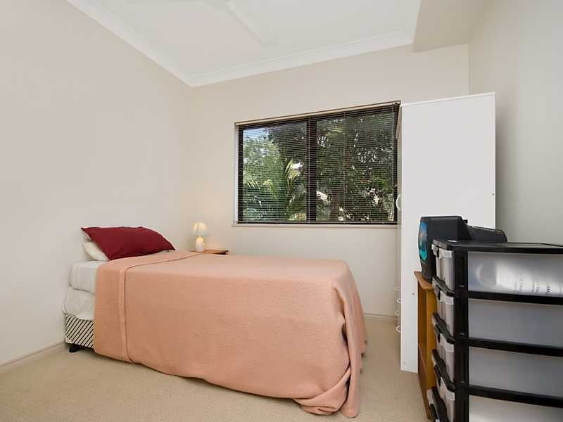 72 Digger Street, Cairns North QLD 4870