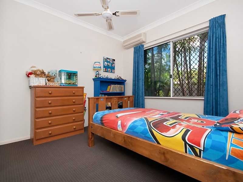 9 Everglade Rise, Brinsmead QLD 4870