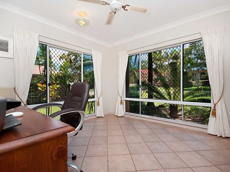 9 Everglade Rise, Brinsmead QLD 4870