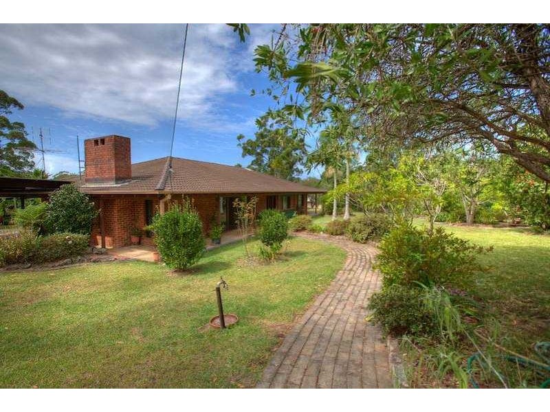 94 Lake Russell Drive Emerald Beach, Coffs Harbour NSW 2450