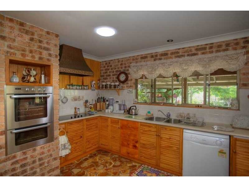 94 Lake Russell Drive Emerald Beach, Coffs Harbour NSW 2450