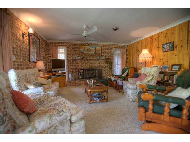 94 Lake Russell Drive Emerald Beach, Coffs Harbour NSW 2450