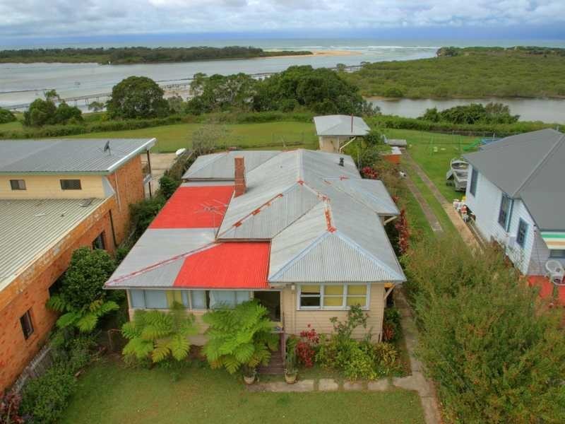18 Morgo Street, Urunga NSW 2455
