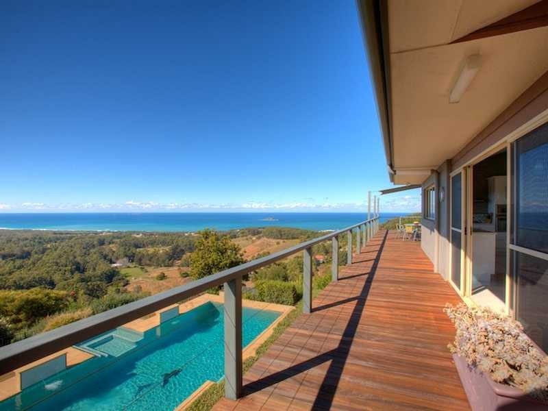 179 The Mountain Way, Sapphire Beach NSW 2450