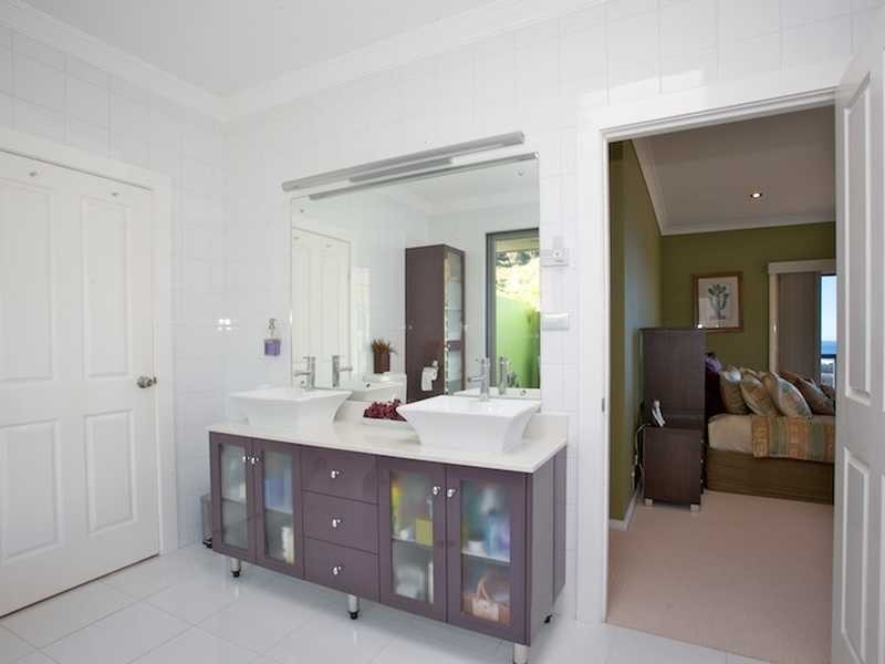 179 The Mountain Way, Sapphire Beach NSW 2450