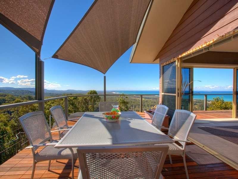 179 The Mountain Way, Sapphire Beach NSW 2450