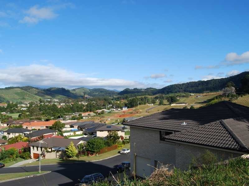 83 Pearce Drive, Coffs Harbour NSW 2450