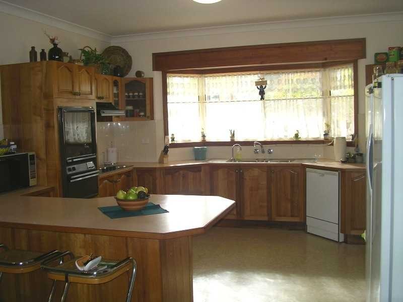 7 Gwen Close, Emerald Beach NSW 2456