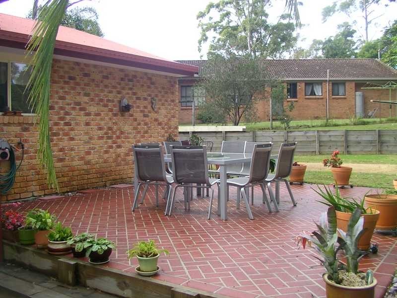 7 Gwen Close, Emerald Beach NSW 2456