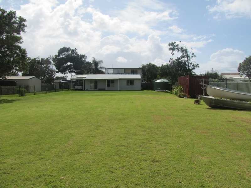 42a Schafer Street, Red Rock NSW 2456