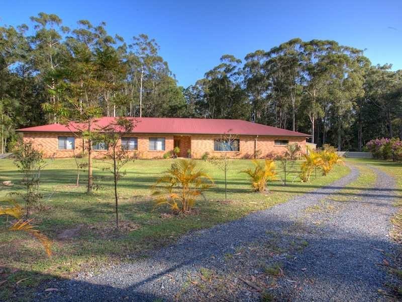 19 Lyndhurst Close, Moonee Beach NSW 2450