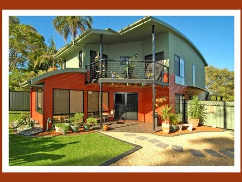 18 Maple Road, Sandy Beach NSW 2456
