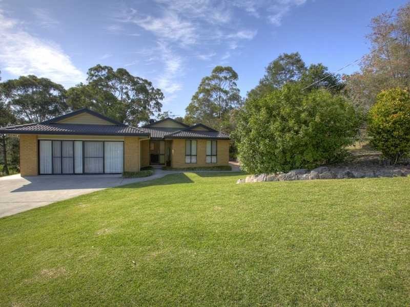 65 Emerald Heights Drive, Emerald Beach NSW 2456