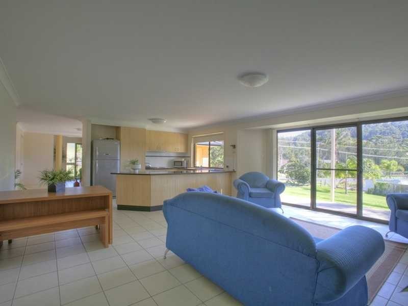 65 Emerald Heights Drive, Emerald Beach NSW 2456