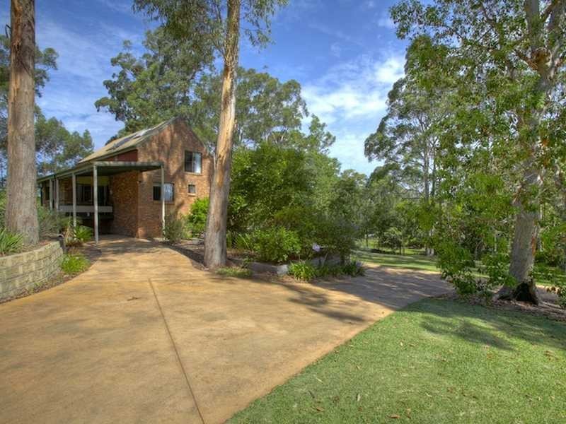 7 Crampton Close, Woolgoolga NSW 2456