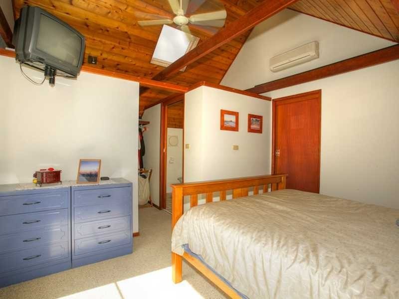 7 Crampton Close, Woolgoolga NSW 2456