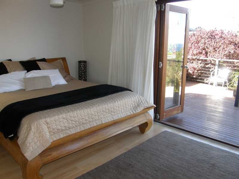 73 Manning Avenue, Coffs Harbour NSW 2450