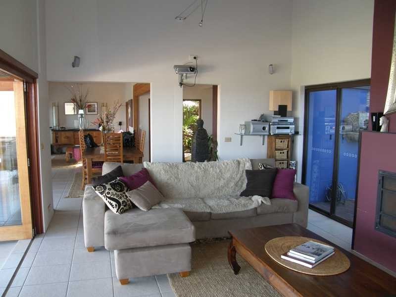 73 Manning Avenue, Coffs Harbour NSW 2450