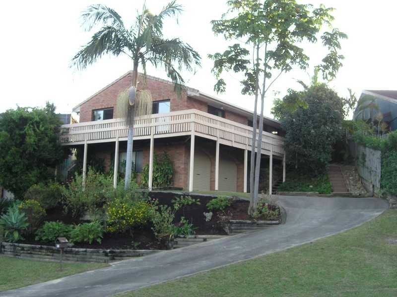 14 Pearce Drive, Coffs Harbour NSW 2450