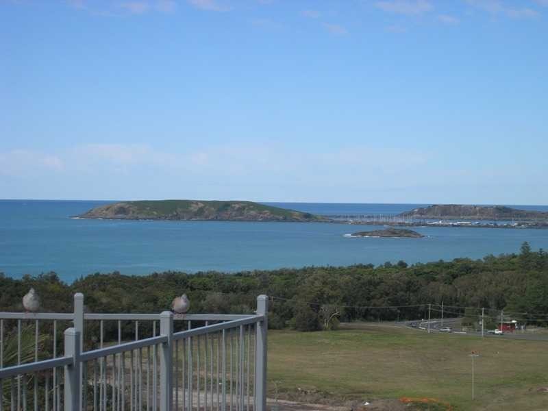 10 Macauleys Headland Drive, Coffs Harbour NSW 2450