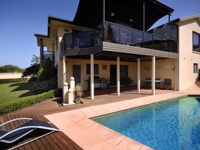 9 Coachmans Close Sapphire, Coffs Harbour NSW 2450