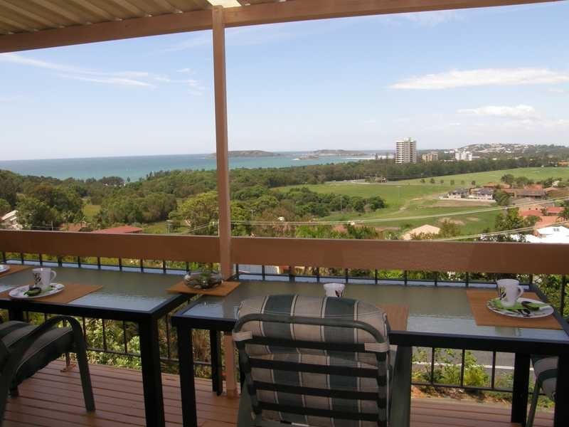 71 Manning Avenue, Coffs Harbour NSW 2450