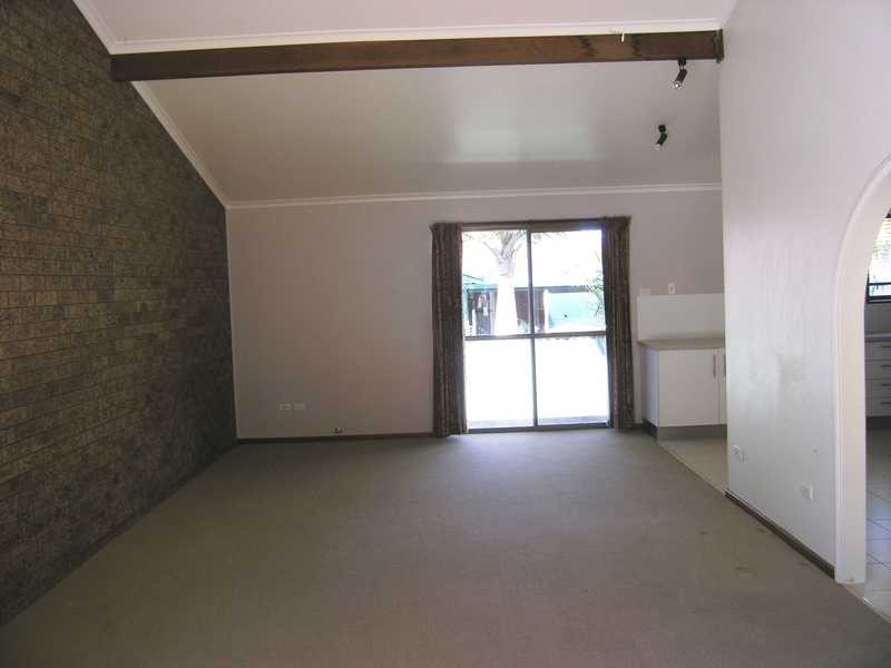 2/15-17 Thompsons Road, Coffs Harbour NSW 2450