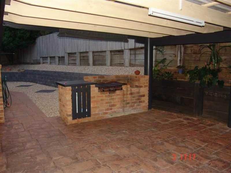 2 Amber Close, Coffs Harbour NSW 2450