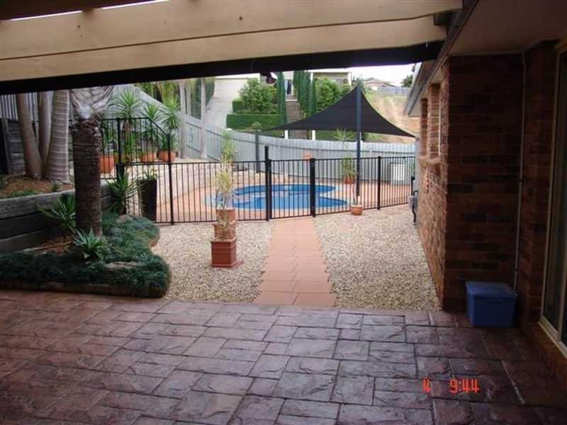 2 Amber Close, Coffs Harbour NSW 2450