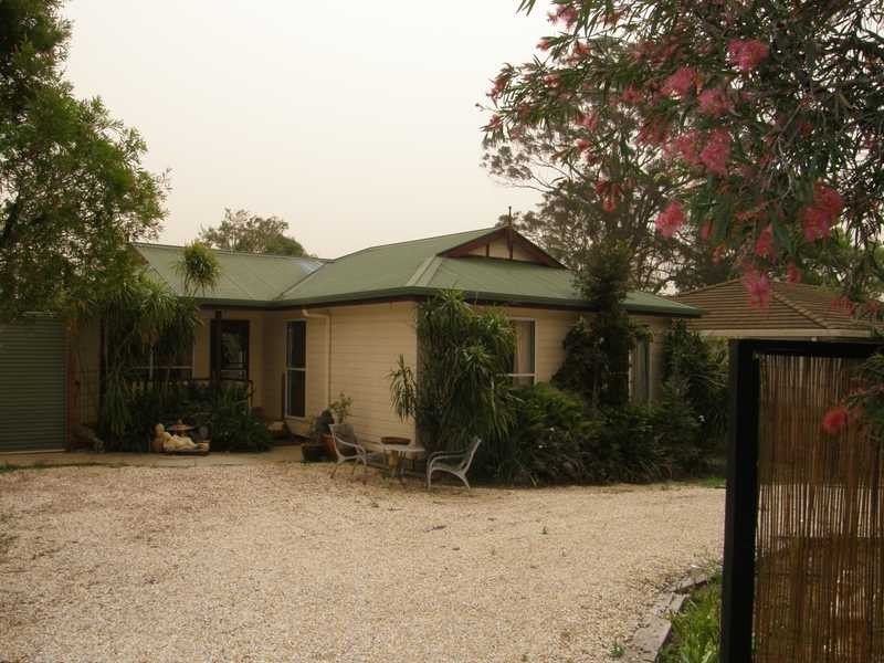 6 Brewers Road, Nana Glen NSW 2450