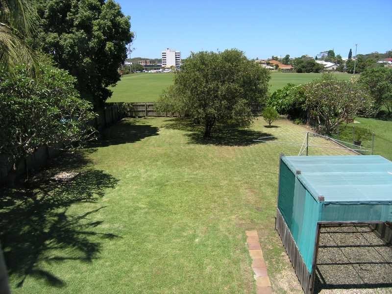 10 Azalea Avenue, Coffs Harbour NSW 2450