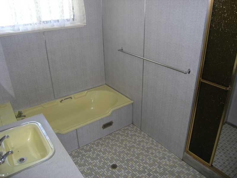 10 Azalea Avenue, Coffs Harbour NSW 2450