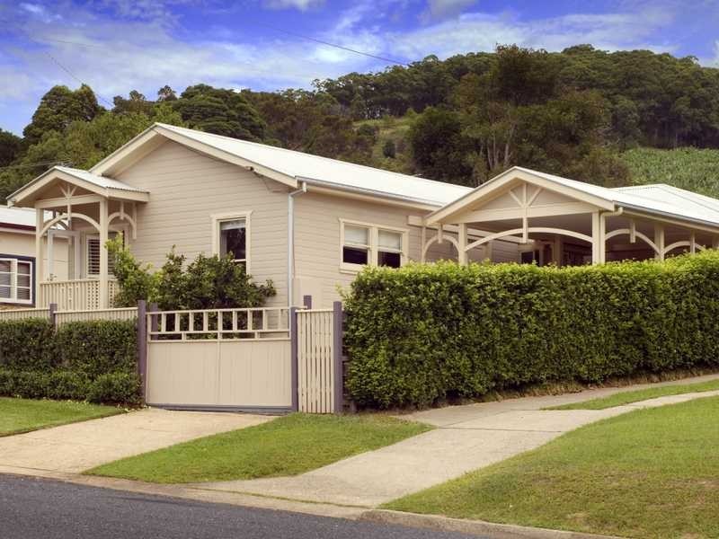4 Robin Street, Coffs Harbour NSW 2450