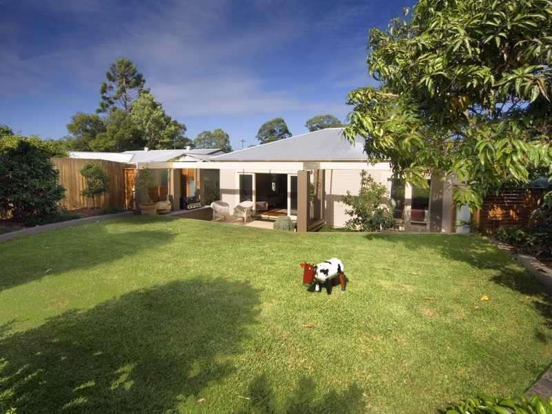 4 Robin Street, Coffs Harbour NSW 2450