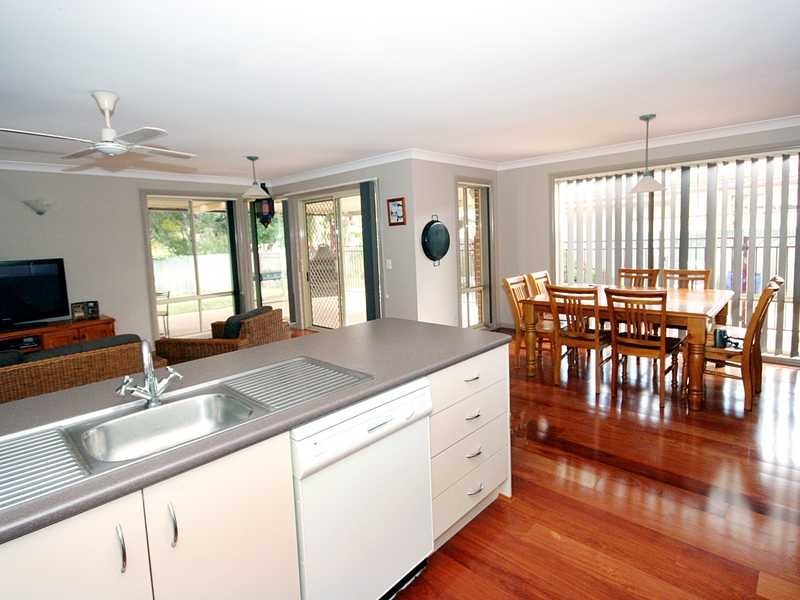 8 Adelines Way, Coffs Harbour NSW 2450