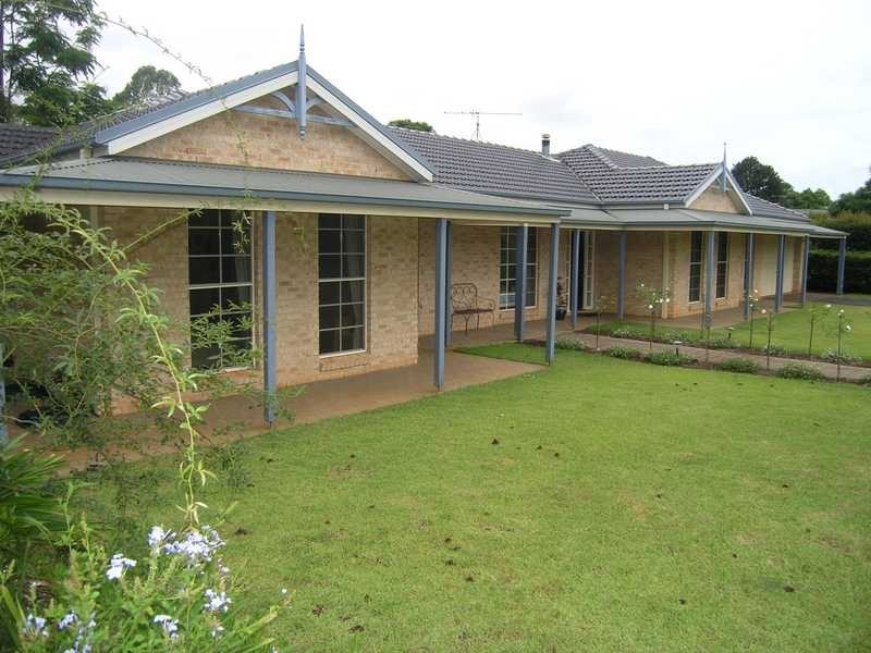 85 Faviell Drive, Bonville NSW 2441