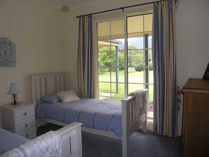 85 Faviell Drive, Bonville NSW 2441