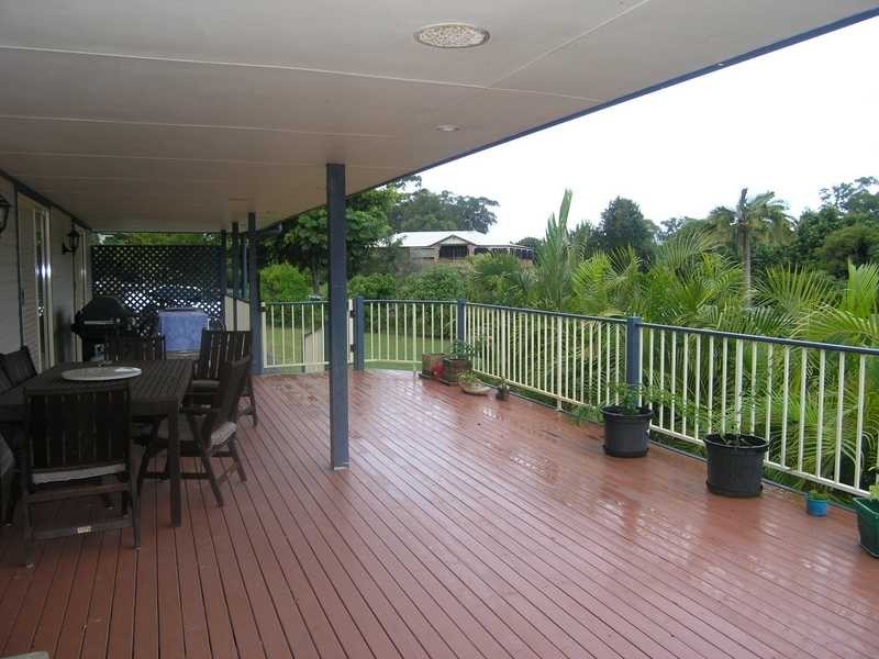 3 Azure Avenue, Emerald Beach NSW 2456