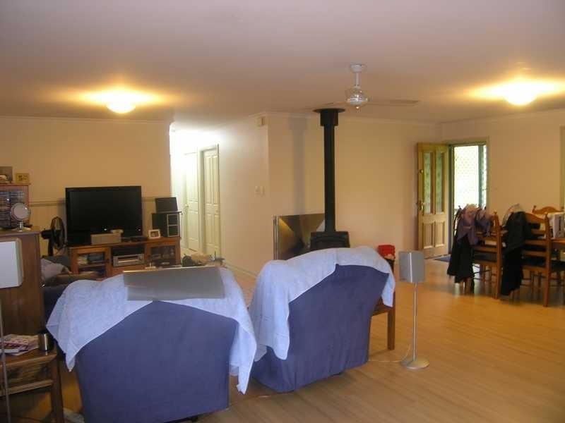 3 Azure Avenue, Emerald Beach NSW 2456