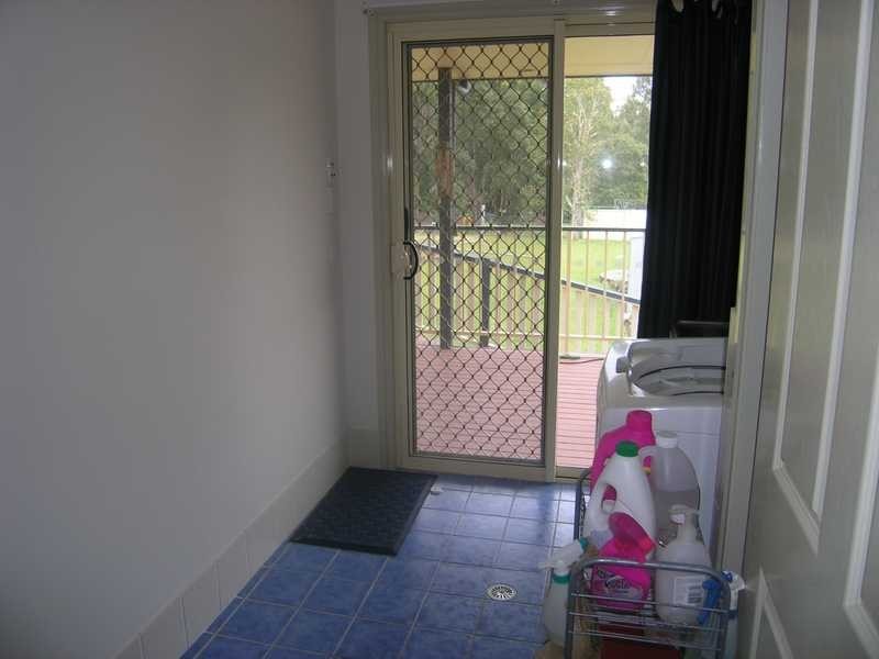 3 Azure Avenue, Emerald Beach NSW 2456