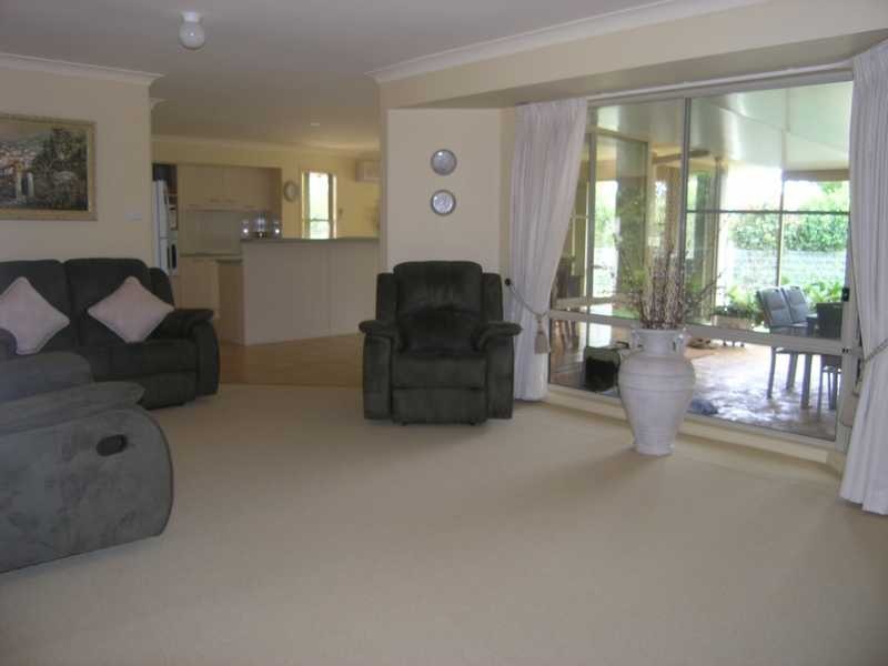 32 Moreton Bay Avenue, Coffs Harbour NSW 2450