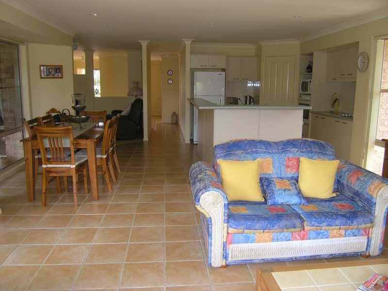 32 Moreton Bay Avenue, Coffs Harbour NSW 2450