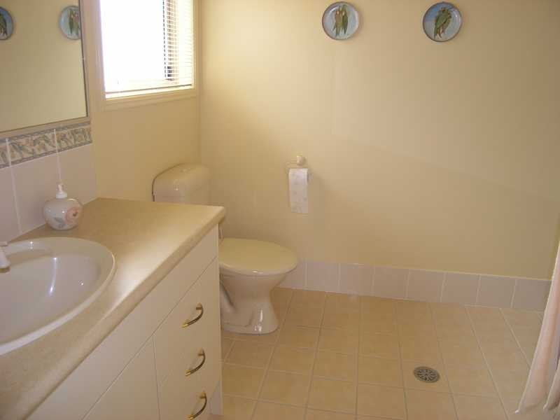 32 Moreton Bay Avenue, Coffs Harbour NSW 2450