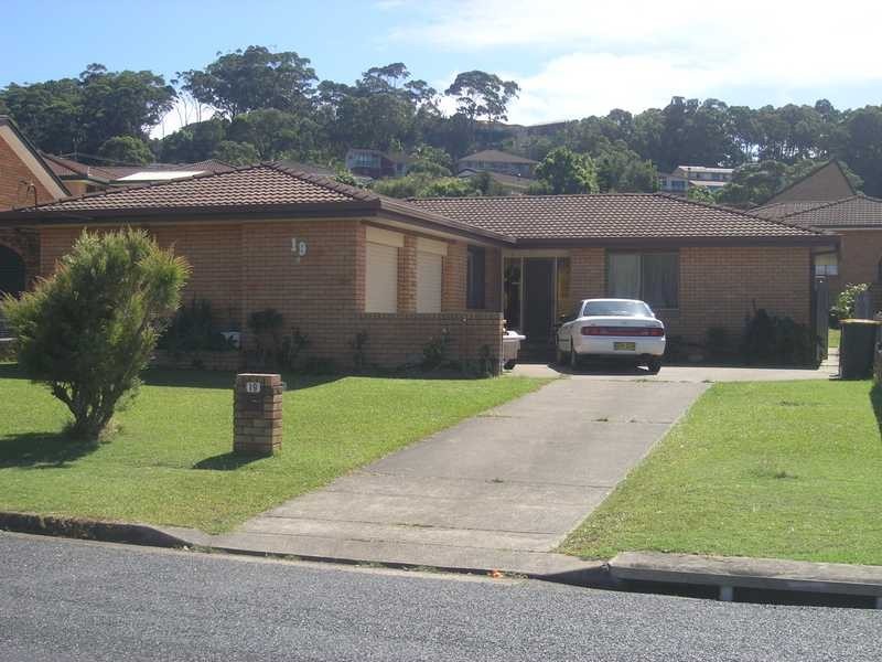 19 Karuah Avenue, Coffs Harbour NSW 2450