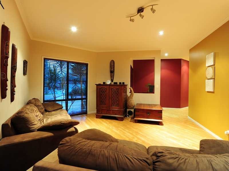 7 Bream Close, Emerald Beach NSW 2456